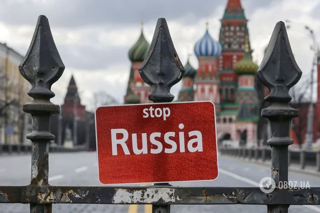 Обхідні шляхи для кремлівської нафти закриваються: ЄС уперше готує санкції проти портів третіх країн